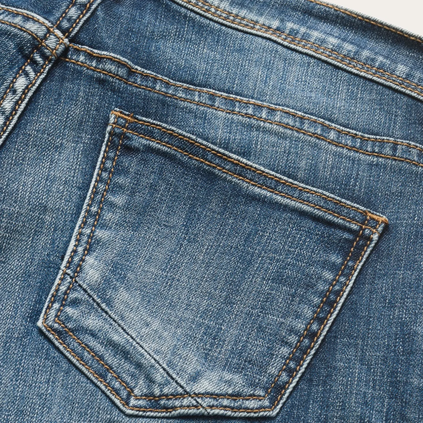 Ankle-Length Boyfriend Fit Jean