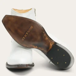 Annika Boots