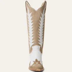 Beth Boots