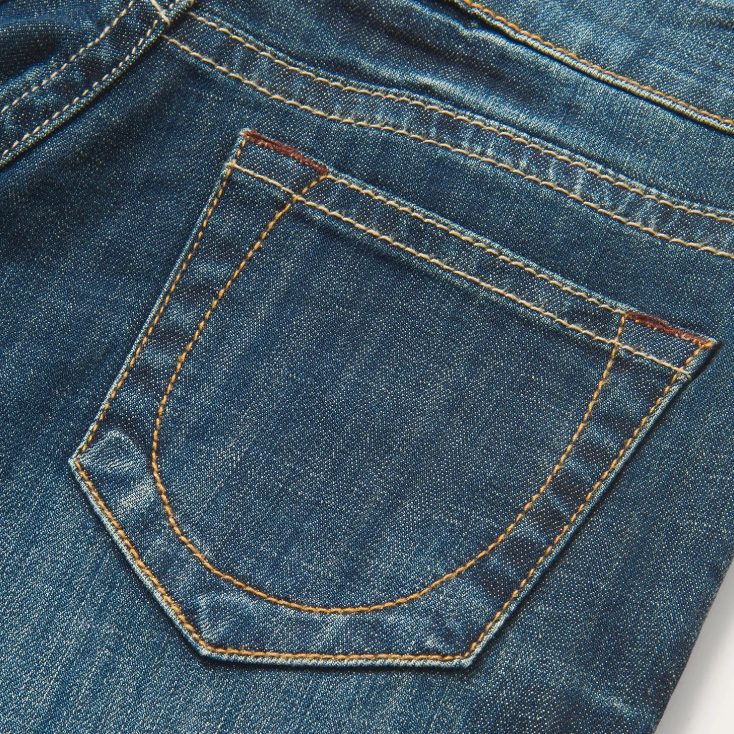 214 City Trouser Jeans In Medium Wash