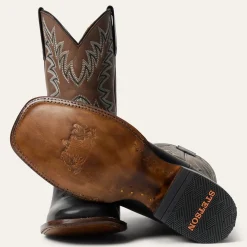 Cole Boots