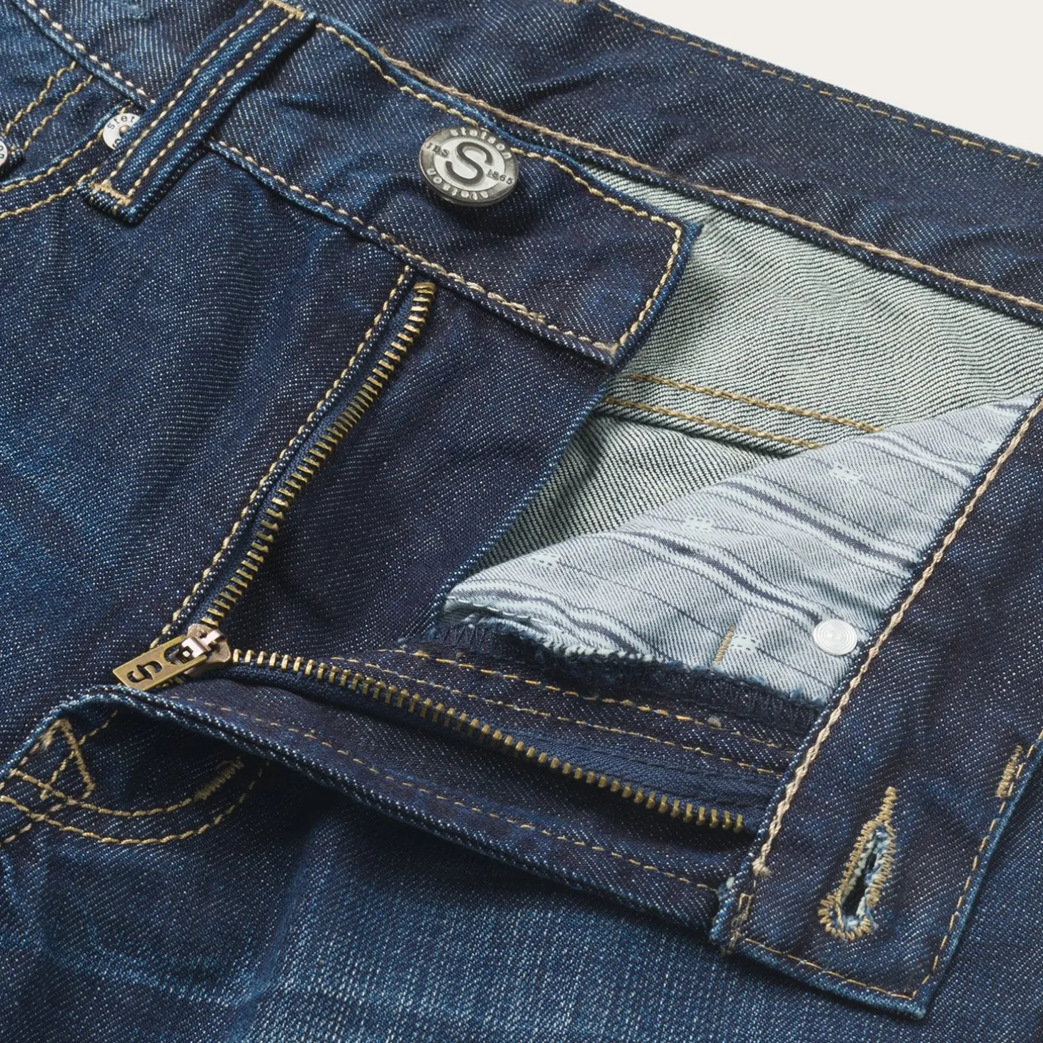 1312 Fit Destructed Jeans