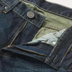 1312 Fit Jeans With a Pieced Back Pocket