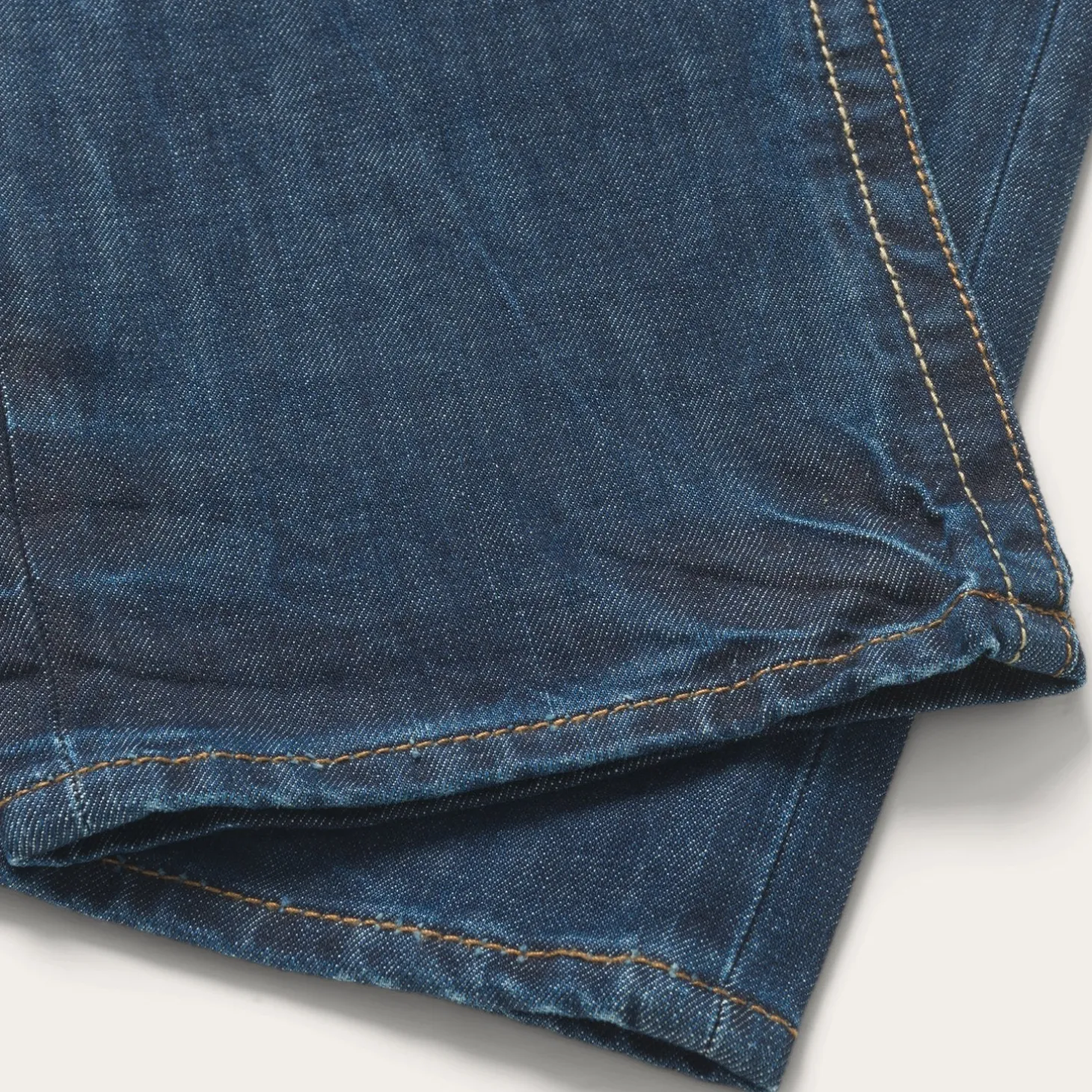 1312 Fit Jeans With Back Pocket Detail