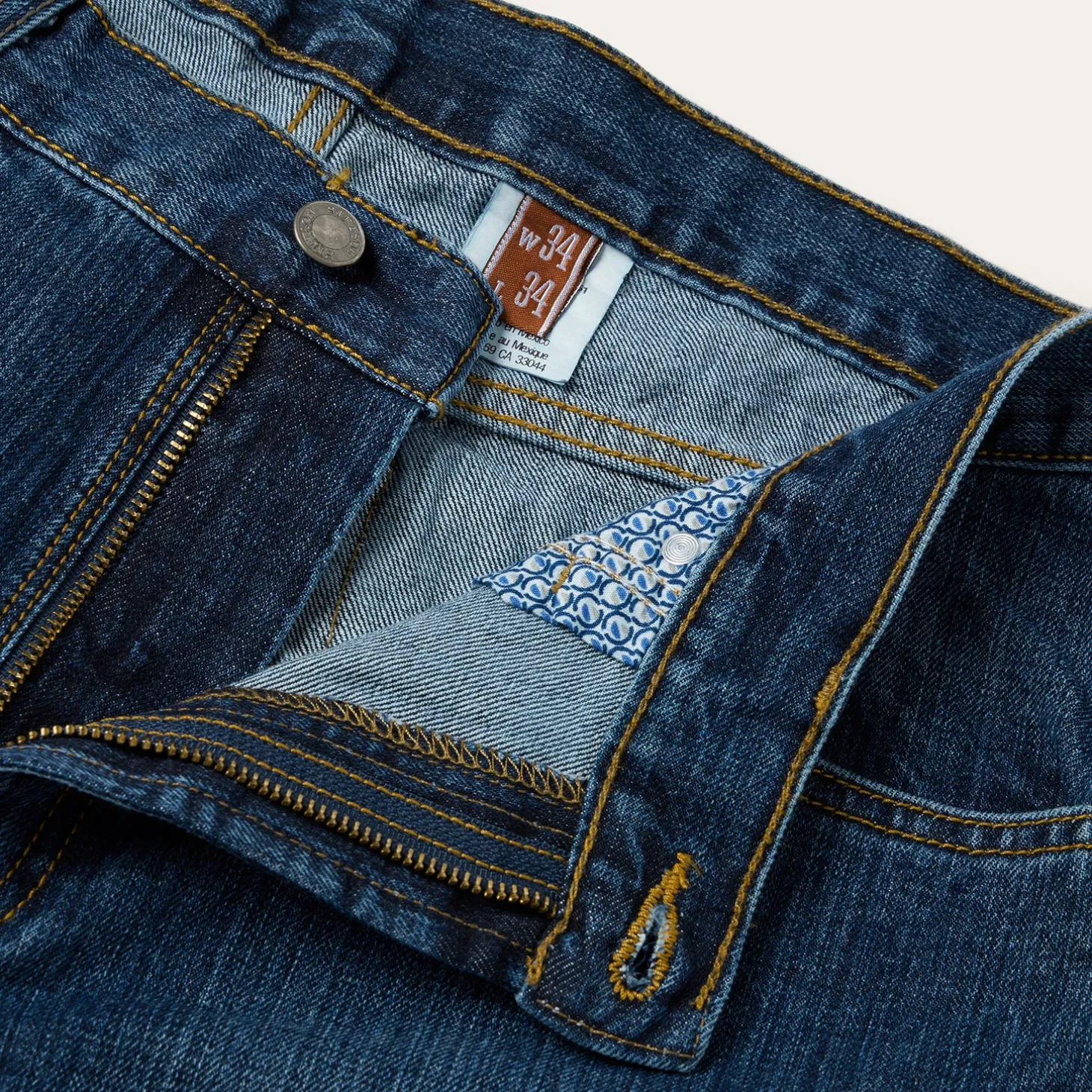 1520 Fit Standard Straight Leg Jean