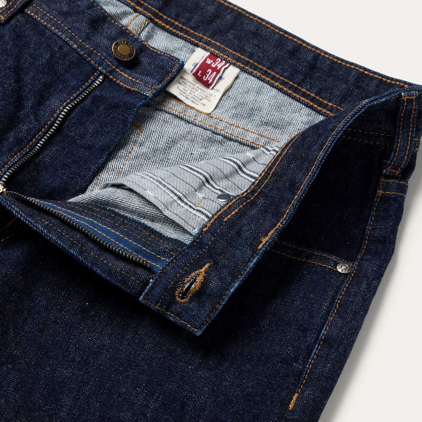 1210 Straight Fit Jeans