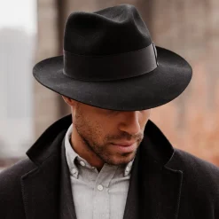 Temple Fedora