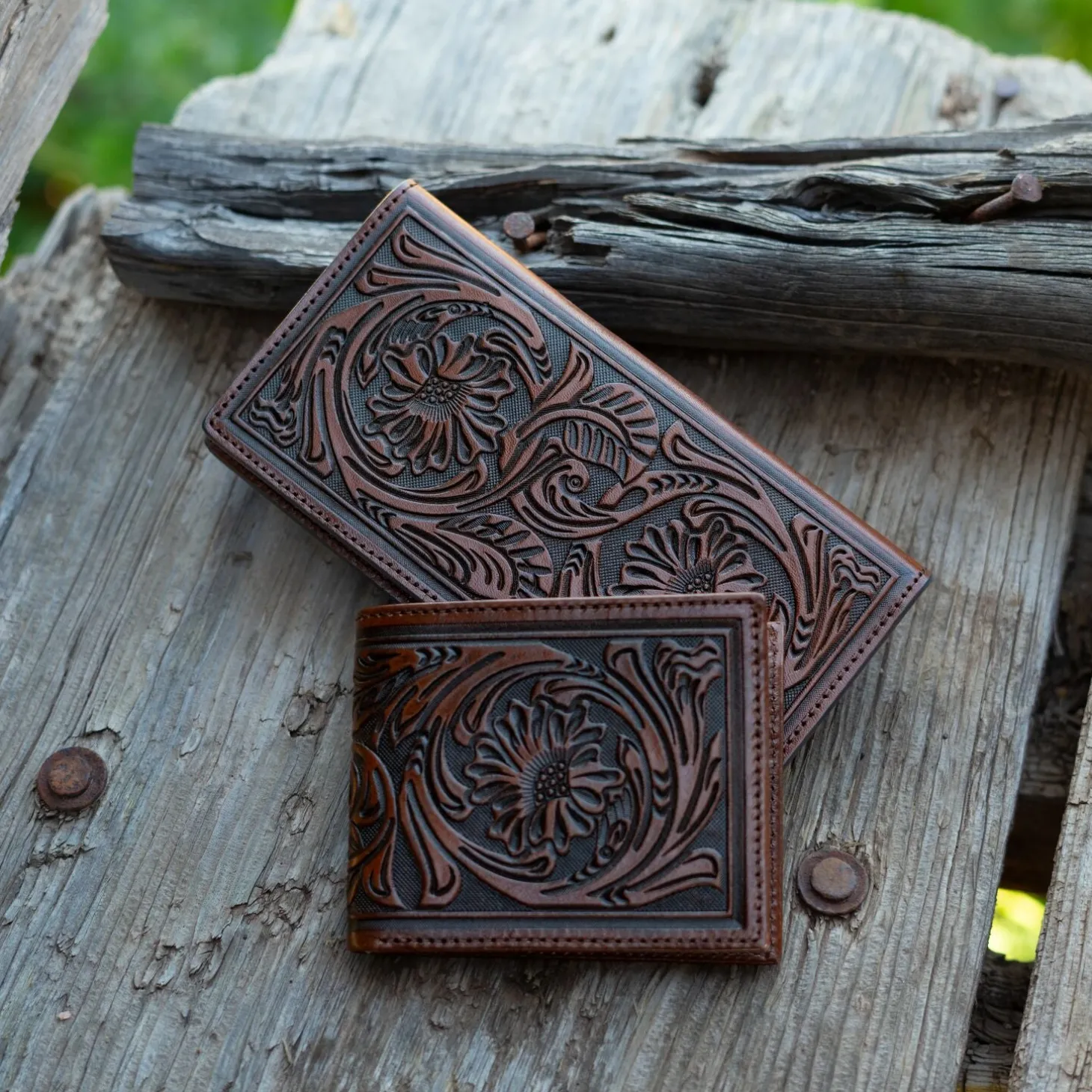 Tooled Checkbook