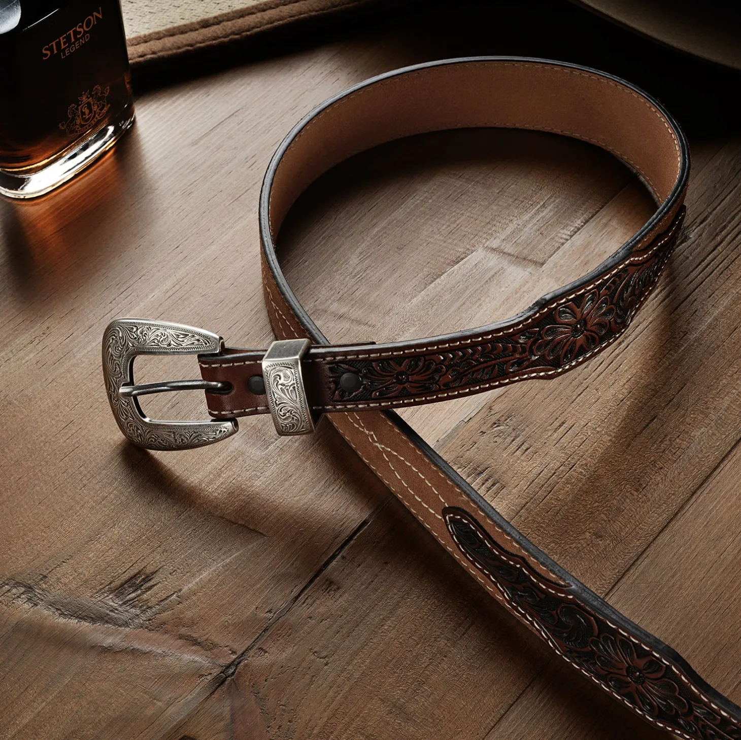 Tooled Tapered Belt